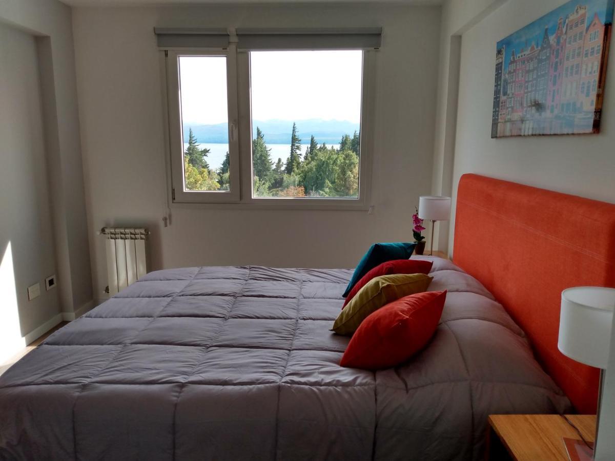 Arrayanes Apartment Vista Al Lago ซานคาร์ลอส เด บาริโลเช ภายนอก รูปภาพ